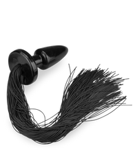 Load image into Gallery viewer, Anal plug with silicone whip
