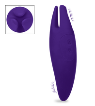 Load image into Gallery viewer, Chiara vibrating clitoris massager