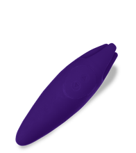 Load image into Gallery viewer, Chiara vibrating clitoris massager