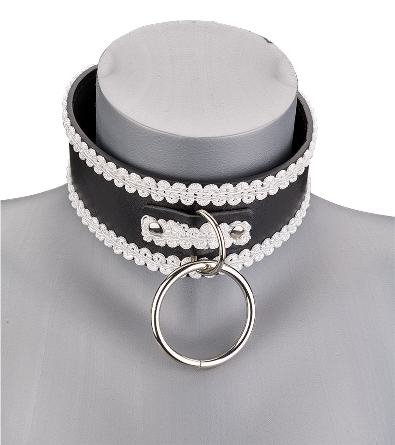 Empire submission collar