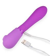 Load image into Gallery viewer, Enchanting clit stimulator and vibrator