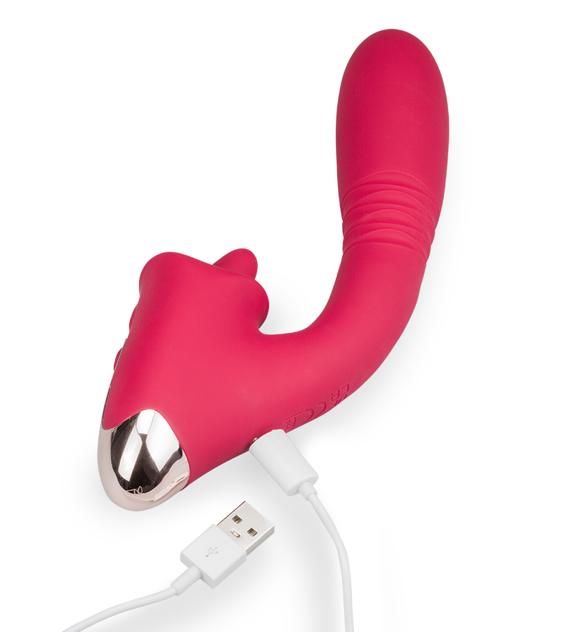 Flore oral sex thrusting rabbit vibrator