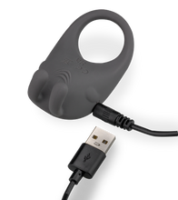 Load image into Gallery viewer, Generous silicone vibrating cock ring