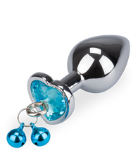 Load image into Gallery viewer, Heart-shaped rosebud anal jewel with bells