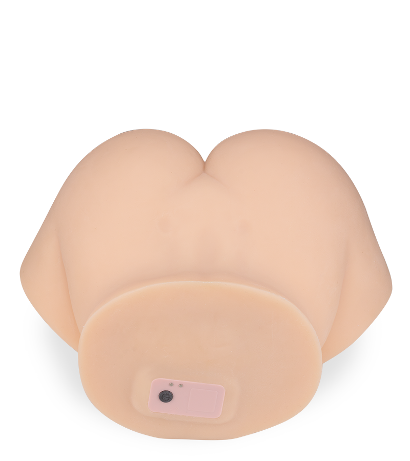 Paloma massaging ass, breasts and vagina masturbator 12 lb