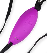 Load image into Gallery viewer, Penelope massaging and vibrating knickers