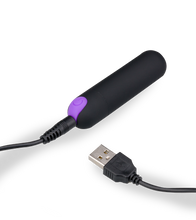 Load image into Gallery viewer, Rechargeable vibrating strap on dildo