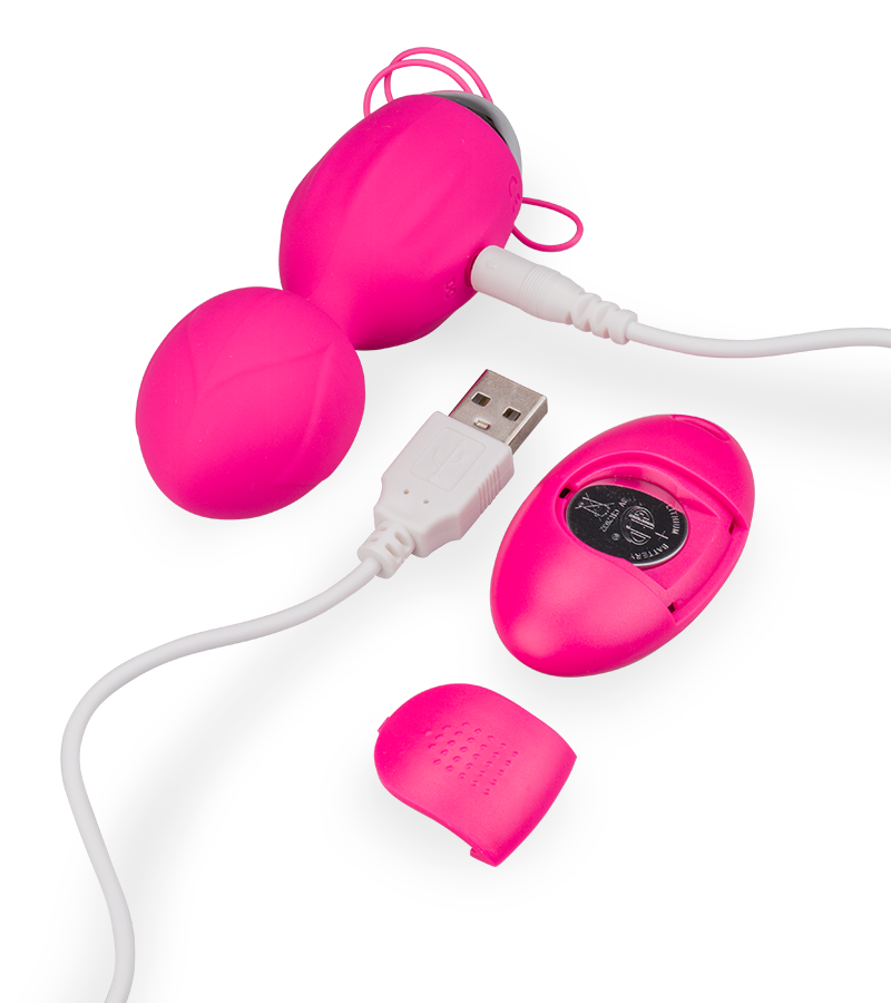Sex toy set with two Ben Wa balls and a remote control vibrating egg