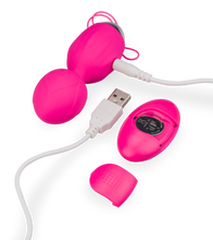 Load image into Gallery viewer, Sex toy set with two Ben Wa balls and a remote control vibrating egg