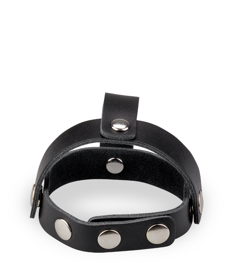 Strappy leather cock ring