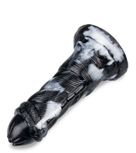 Load image into Gallery viewer, Vulkor suction cup alien dildo